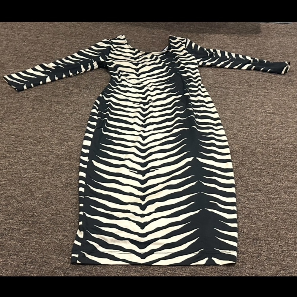 Stilettos M Zebra Design Long Sleeve Dress criss cross open back sexy EUC